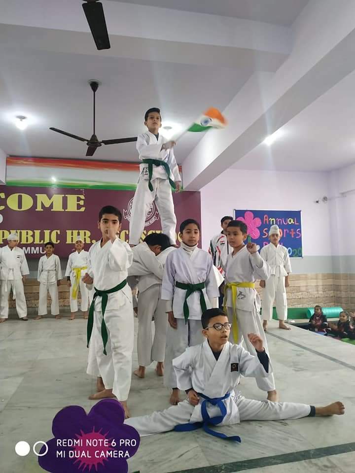 GURU GOBIND SINGH PUBLIC SCHOOL-Image